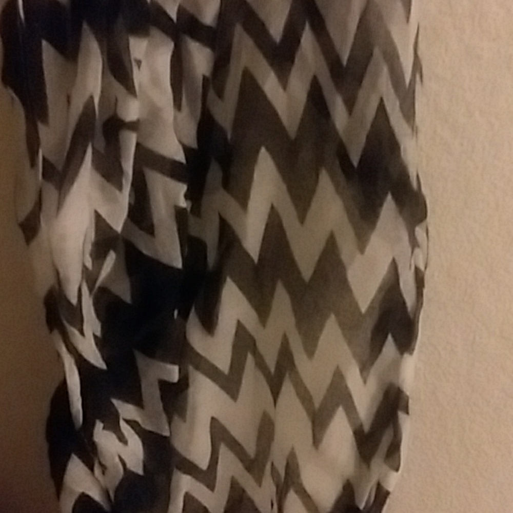 Scarf - Picture 2 of 2